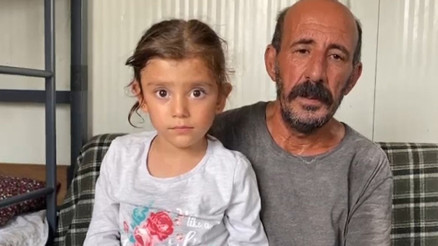 Konteyner kentte yaşayan Mervenin tekerlekli sandalyesini çaldılar