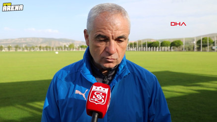 Rıza Çalımbay: “Sıkıntılı geçen bir sezon oldu