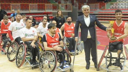 Türkiye, ABDyi finalde yenerek şampiyon oldu