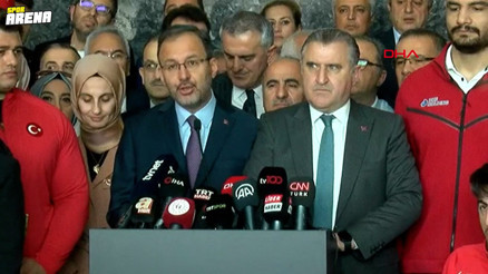 Gençlik ve Spor Bakanlığında yeni dönem Mehmet Muharrem Kasapoğlu görevi Osman Aşkın Baka devretti Gençlik ve Spor Bakanlığında yeni dönem Mehmet Muharrem Kasapoğlu görevi Osman Aşkın Baka devretti