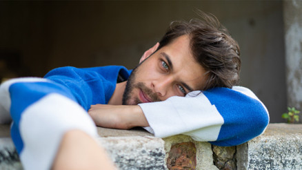 İki Proje İle Geliyor