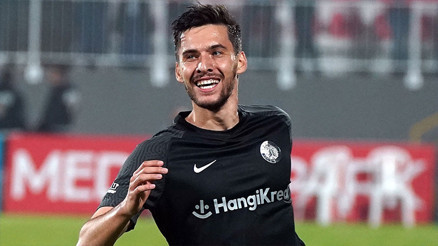 Son Dakika: Fenerbahçeden transferde Umut Nayir hamlesi