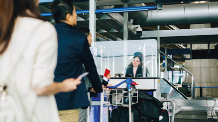 Girişlerde sistematik sorun AB’den vize alabilenler de ya tarihi kaçırıyor ya da havalimanında bekliyor Girişlerde sistematik sorun AB’den vize alabilenler de ya tarihi kaçırıyor ya da havalimanında bekliyor