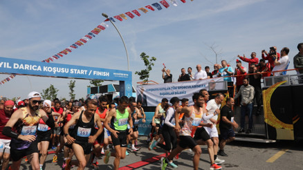 100. Yıl Darıca Koşusu yapıldı