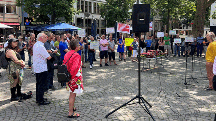 ‘Ekmek teknemizi kapatmayın’