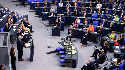 Halk ayaklanması kurbanları anıldı