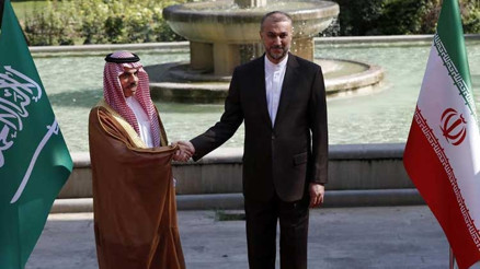 İran ve Suudi Arabistan arasında 7 yıl sonra ilk görüşme