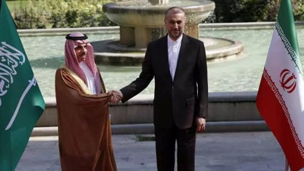 İran ve Suudi Arabistan arasında 7 yıl sonra ilk görüşme