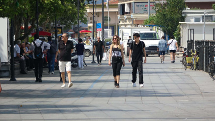 Prof. Dr. Şener: Kızamığa salgın demek için elimizde net bir veri yok Prof. Dr. Şener: Kızamığa salgın demek için elimizde net bir veri yok