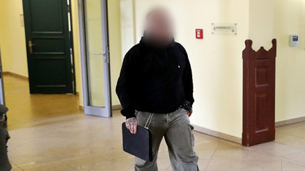 Andre E. kendini savundu: ‘NSU üçlüsüyle yakın temasım yok’