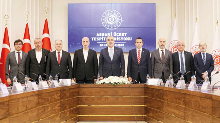 Yeni asgari ücret 11 bin 402 TL