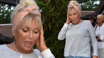 Ajda Pekkanı geren soru... Sizinle konuşmuyorum