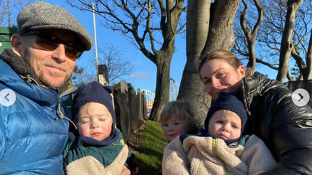 Kanserle boğuşan ünlü sunucu: Bebeklerime bakmak zorundaydım... İşsiz kalmamak için hastalığımı gizledim