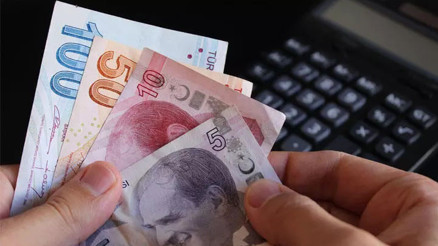 Yaşlı ve engelli aylıkları bugün hesaplara yatıyor