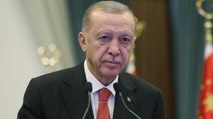 Cumhurbaşkanı Erdoğan sınır hattında görevli askerlerin bayramını kutladı