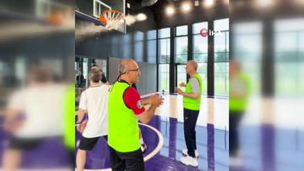 Eski Bakan Varank, Cumhurbaşkanı Erdoğanla basketbol oynadı