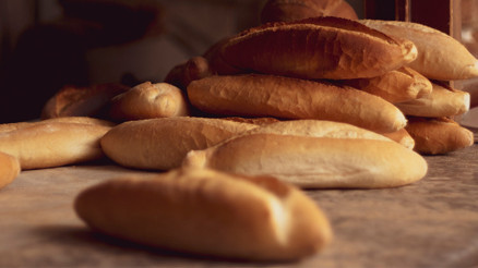 İzmirde ekmek 7 lira oldu