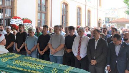 Milli sporcu Mete Gazozun, dedesi Osman Gazoz toprağa verildi