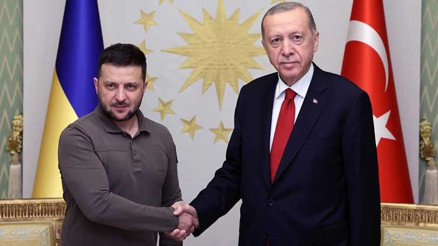 Son dakika: Dünyanın gözü İstanbulda... Cumhurbaşkanı Erdoğan ile Zelenski ortak basın toplantısı düzenledi: Ukrayna NATOya üyeliği hak ediyor