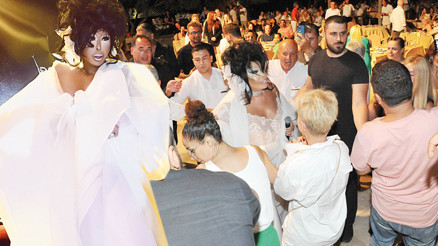 Bülent Ersoyu locadan izlemek 45 bin TL