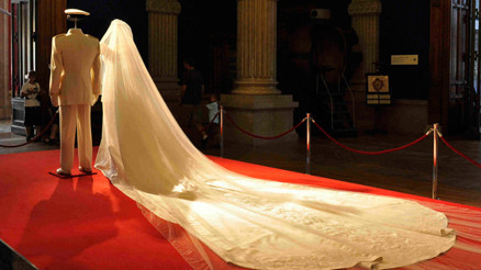 Balayında bile aynı otelde kalmamışlar Babalık testi için acilen evine dönmek zorunda kaldı