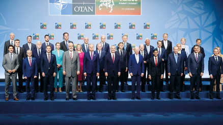 İsveç ve Finlandiya zirve fotoğrafında NATO genişledi kuzeyin tamamı ittifakta İsveç ve Finlandiya zirve fotoğrafında NATO genişledi kuzeyin tamamı ittifakta