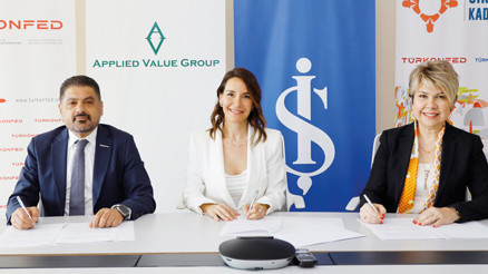 ‘Kadın gücü’ne sıfır faizli kredi Finansmanı İş Bankası üstlendi ‘Kadın gücü’ne sıfır faizli kredi Finansmanı İş Bankası üstlendi