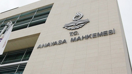 AYMden Öğretmenlik Meslek Kanunu kararı: Bazı maddeler iptal edildi