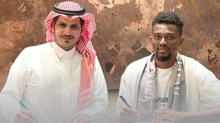 Bernard Mensah resmen Suudi Arabistana gitti