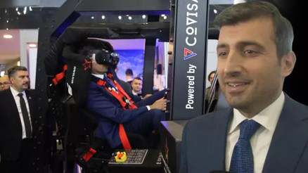 Selçuk Bayraktar İDEF 2023ü gezdi: Eserleri bir arada görmek bizler için gurur verici