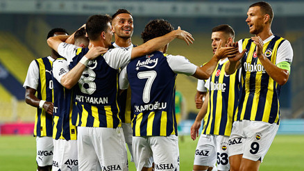 Süper Lig tarihinin lideri Fenerbahçe