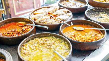 Bol kepçe bir sulu yemek isteyince... Bol kepçe bir sulu yemek isteyince...