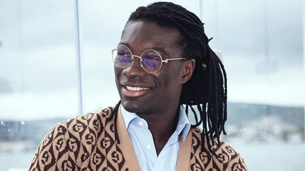 Bafetimbi Gomis, Kawasaki Frontale takımına transfer oldu