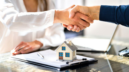 Ev sahipleri pazarlığa oturdu Ev sahipleri pazarlığa oturdu