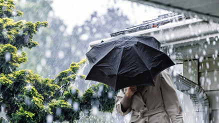 Meteorolojiden fırtına uyarısı Bu hafta nasıl olacak Havalar ne zaman ısınacak 5 günlük MGM İstanbul, Ankara, İzmir il il hava durumu raporu
