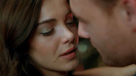 Ya Çok Seversen 7. bölüm fragmanı yayında Leyla ve Ateş sevgili oluyor... Ya Çok Seversen yeni bölümde neler olacak