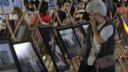 Kocaeli Gölcükte anıldılar... 17 Ağustos depreminin 24üncü yılında anma töreni düzenlendi