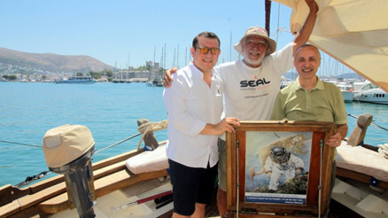 Adnan Kaya ve Mete Tamer Omur ile Bir İnsan Portresi - O gün maskeyle baktığı denizden bir daha kopamadı