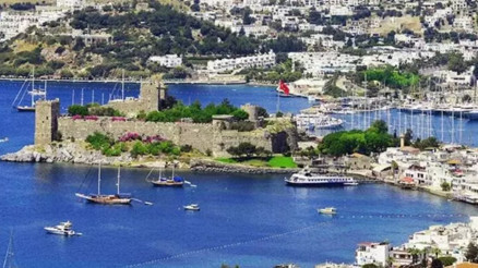 Gezgin - Dilek Yeğinsü & Kaan Yeğinsü Güneş Yalıkavak’tan bir başka batıyor