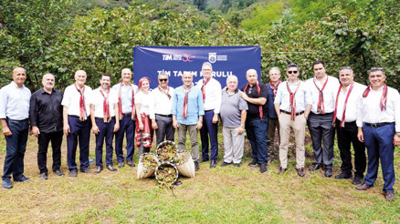 Binbir zorlukla toplanıyor fındığın merkezine TİM çıkarması