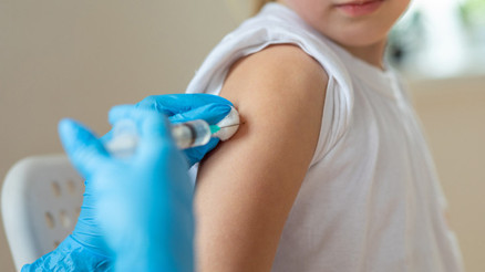 Kızamık aşısı ne zaman yapılır, kimlere uygulanır Kızamık aşısı hangi aylarda yapılır İşte aşı takvimi bilgileri...