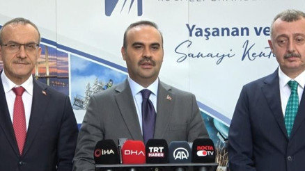 Bakan Kacır: Otomotiv sektöründe Kocaeli öncü şehrimiz