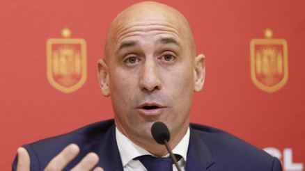 İspanya Futbol Federasyonu Başkanı Rubiales istifa edecek iddiası İspanya Futbol Federasyonu Başkanı Rubiales istifa edecek iddiası