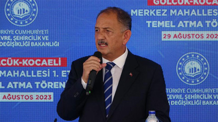 Bakan Özhaseki Öyle konutlar inşa edeceğiz ki diyerek açıkladı: Deprem 9 dereceye kadar olsa bile yerimizden kımıldamadan hayatımızı sürdüreceğiz Bakan Özhaseki Öyle konutlar inşa edeceğiz ki diyerek açıkladı: Deprem 9 dereceye kadar olsa bile yerimizden kımıldamadan hayatımızı sürdüreceğiz