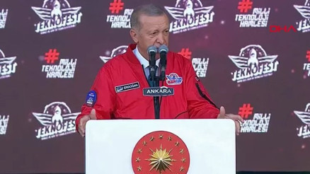 Cumhurbaşkanı Erdoğan, Ankarada TEKNOFEST etkinlik alanını ziyaret etti Cumhurbaşkanı Erdoğan, Ankarada TEKNOFEST etkinlik alanını ziyaret etti