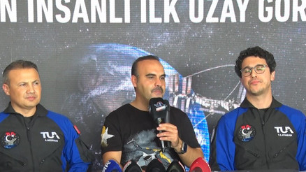 Türkiye’nin ilk uzay yolcuları TEKNOFEST’te merak edilenleri cevapladı