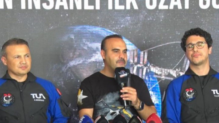 Türk uzay yolcuları TEKNOFEST’te merak edilenleri cevapladı