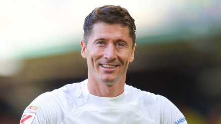 Barcelonanın yıldızı Robert Lewandowski’ye Suudilerden 40 milyon Euro