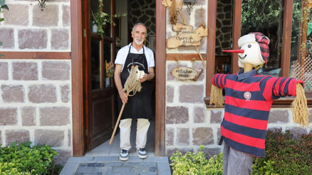 Tahta at tablete direniyor Tahta at tablete direniyor