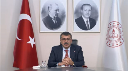 Bakan Tekin öğretmenlere seslendi: 1 milyon 100 binin üzerinde üyesi olan bir ekibiz